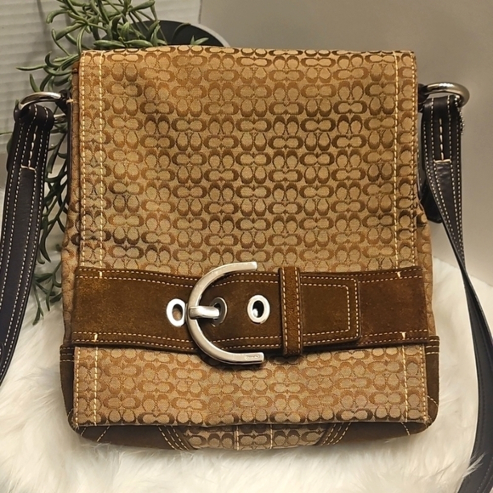 🌸 Coach SOHO Buckle Square Flap Crossbody Bag Style # 3644 / Signature Jacquard